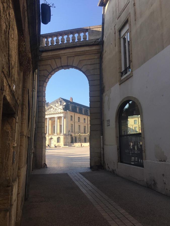 Le Palais Dijon Exterior foto